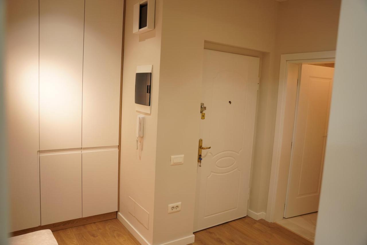 Feel Home Apartment Tirana Exterior foto
