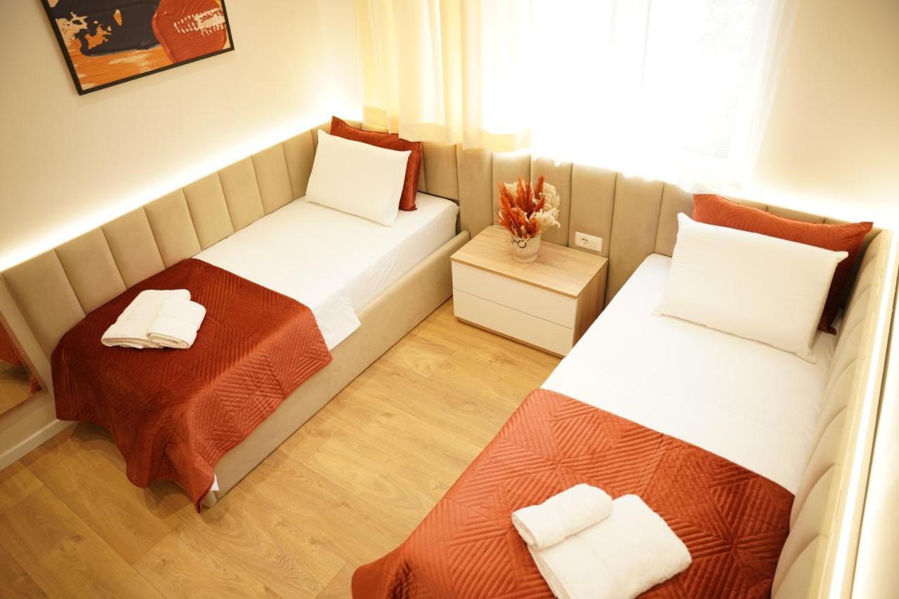 Feel Home Apartment Tirana Exterior foto